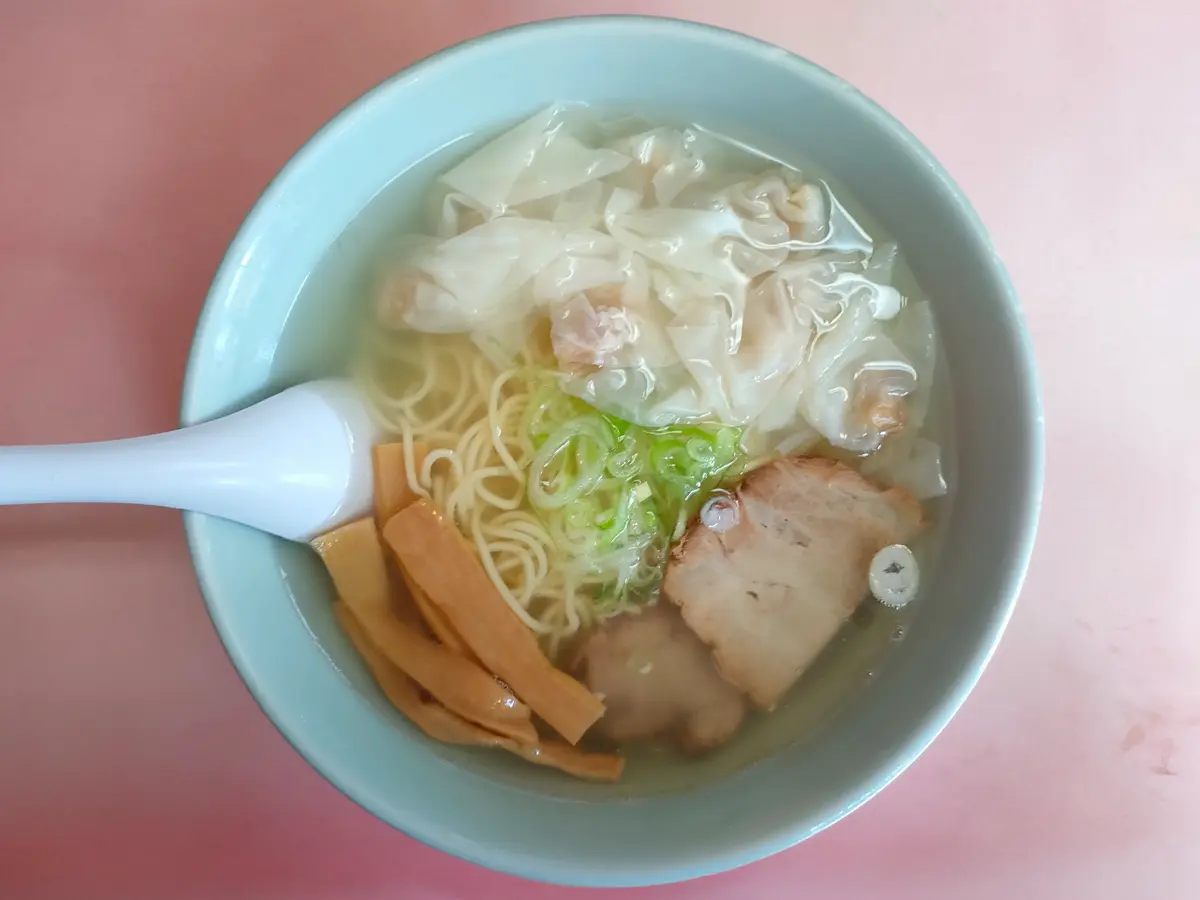 鳳蘭　ワンタンメン　塩